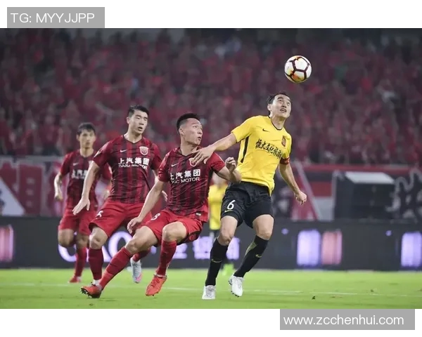 伊朗与中国足球比赛地点揭晓引发球迷热议与期待