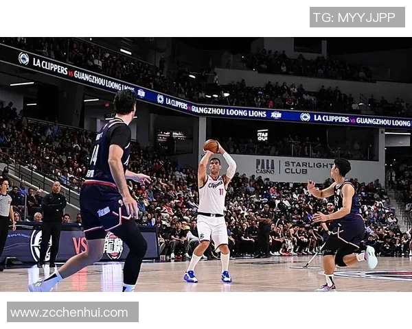 布鲁克洛佩斯:从NBA巨星到篮球战术革新者的成长之路 布鲁克洛佩斯:从NBA巨星到篮球战术革新者的成长之路