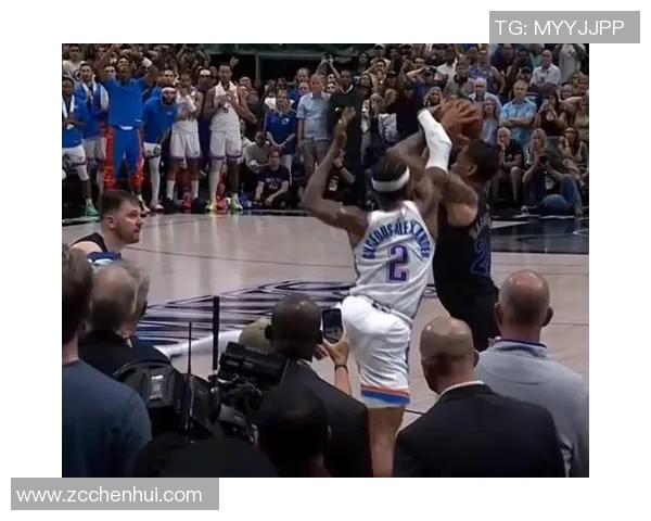 独行侠与活塞激战正酣精彩瞬间回顾与赛后分析 独行侠与活塞激战正酣精彩瞬间回顾与赛后分析