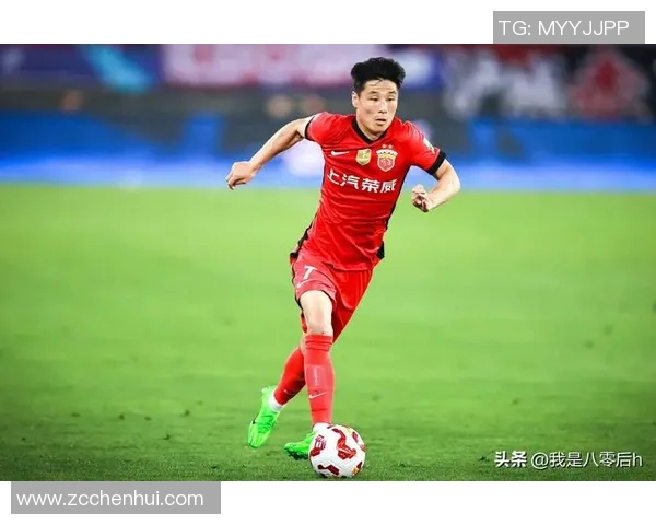 上海上港迎战重庆现代力争主场全取三分展现强队风范