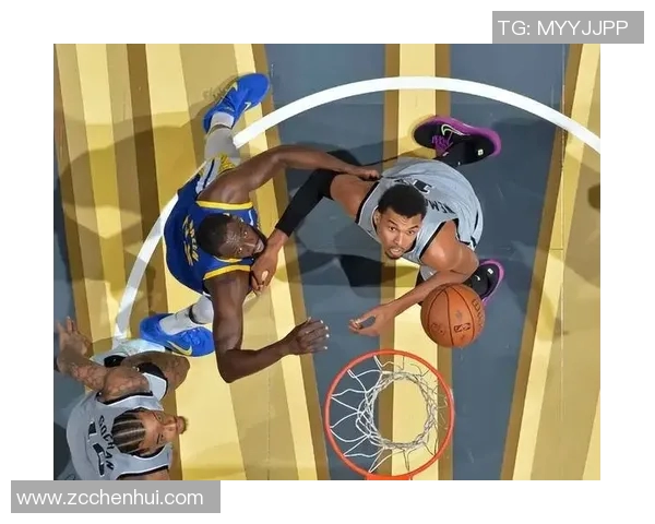 勇士在最后时刻逆转马刺以113比111险胜展现强大韧性与团队合作精神 勇士在最后时刻逆转马刺以113比111险胜展现强大韧性与团队合作精神